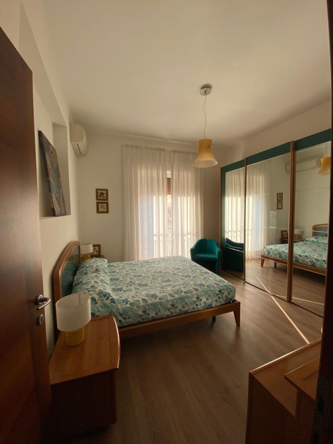 Aquamarine Apartment 卡斯特拉玛雷帝斯达比亚 外观 照片